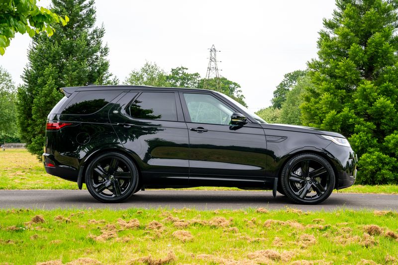 Landrover Discovery D300 HSE Auto Commercial