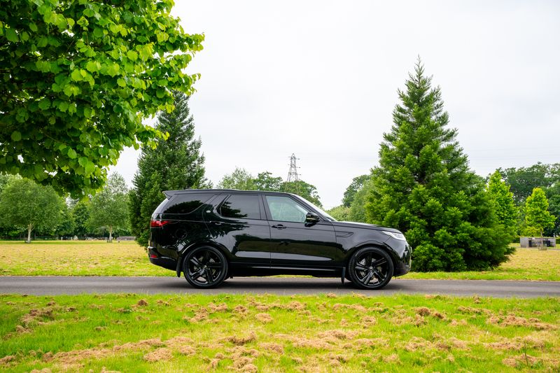 Landrover Discovery D300 HSE Auto Commercial