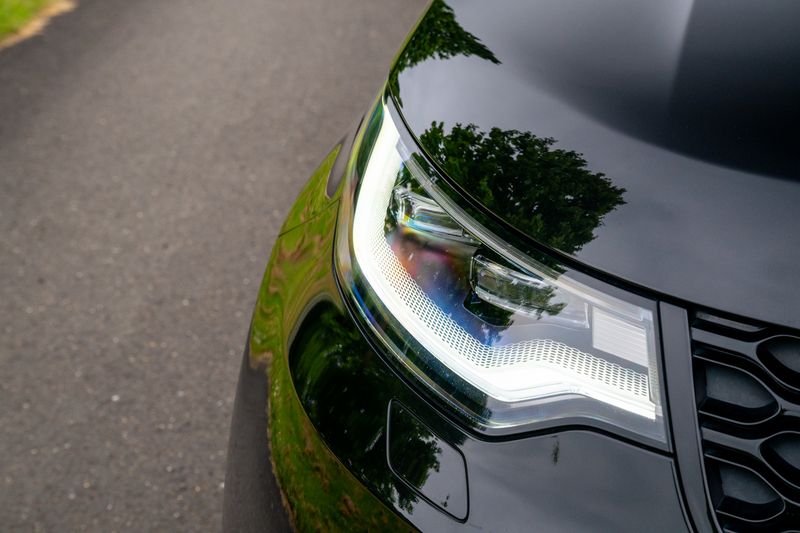 Landrover Discovery D300 HSE Auto Commercial