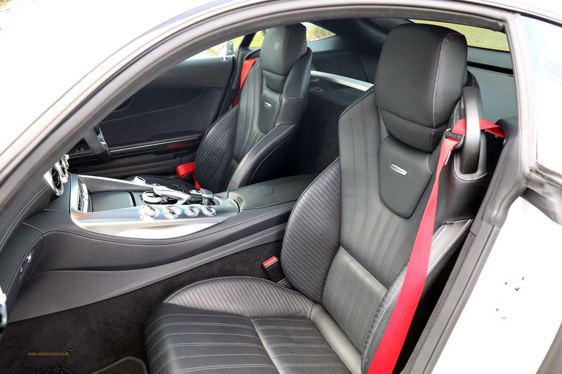 Mercedes AMG GTS Premium