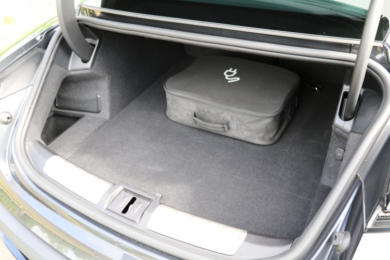 Porsche Taycan 4S Performance Plus