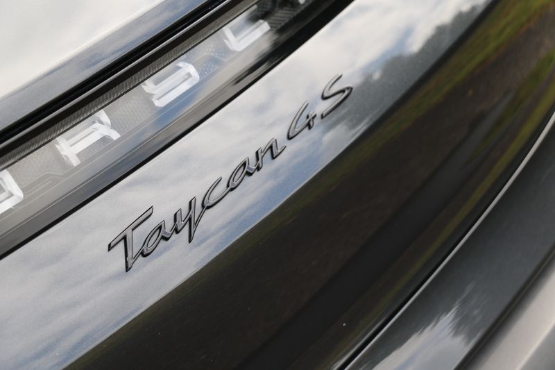 Porsche Taycan 4S Performance Plus