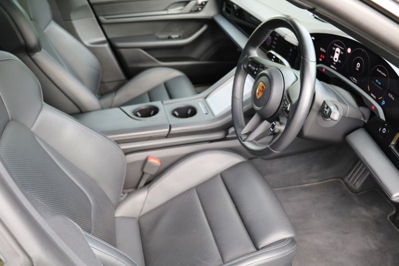 Porsche Taycan 4S Performance Plus