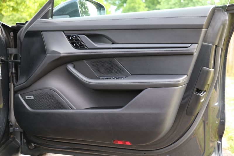 Porsche Taycan 4S Performance Plus