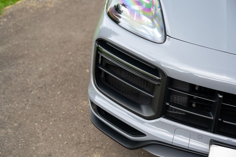 Porsche Cayenne Coupe Turbo GT