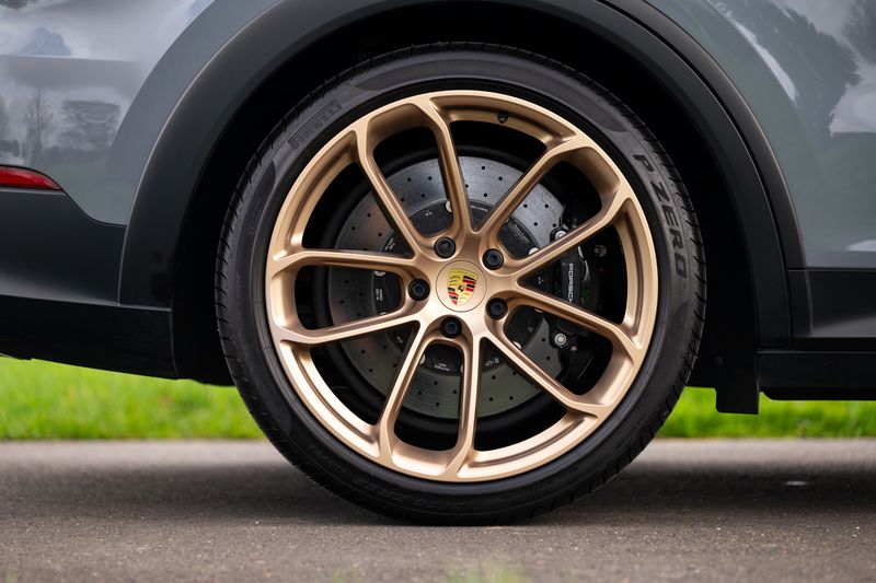 Porsche Cayenne Coupe Turbo GT