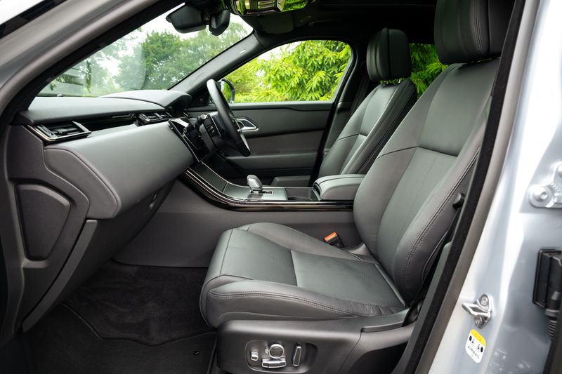 Range Rover Velar 3.0 D300 Dynamic HSE