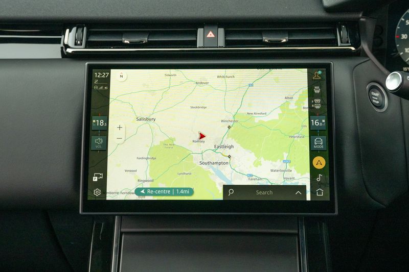 Range Rover Velar 3.0 D300 Dynamic HSE