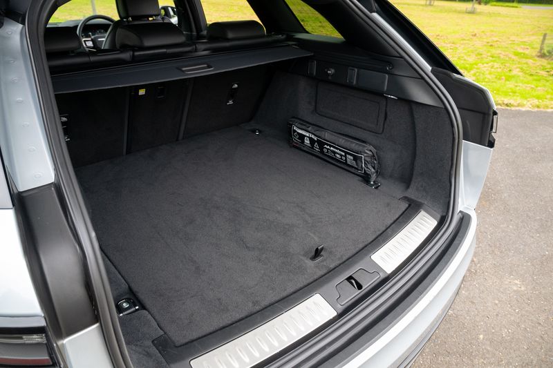 Range Rover Velar 3.0 D300 Dynamic HSE