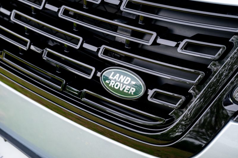 Range Rover Velar 3.0 D300 Dynamic HSE