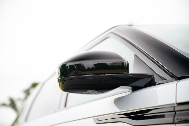 Range Rover Velar 3.0 D300 Dynamic HSE