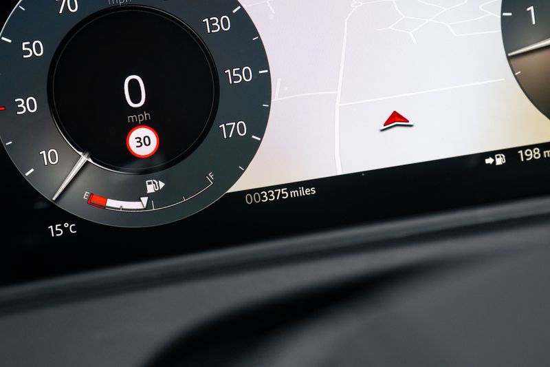 Range Rover Velar 3.0 D300 Dynamic HSE