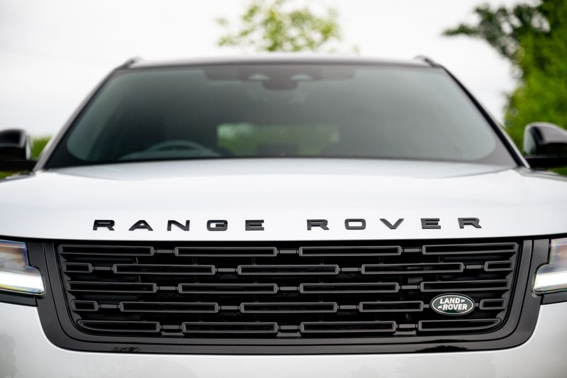 Range Rover Velar 3.0 D300 Dynamic HSE