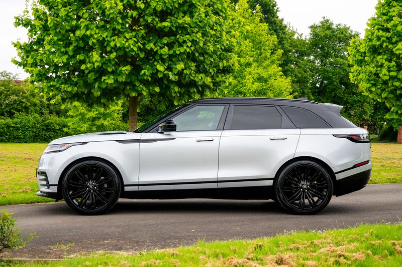 Range Rover Velar 3.0 D300 Dynamic HSE