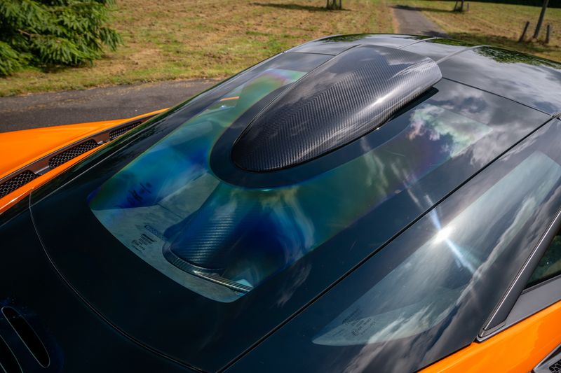 McLaren 765 LT