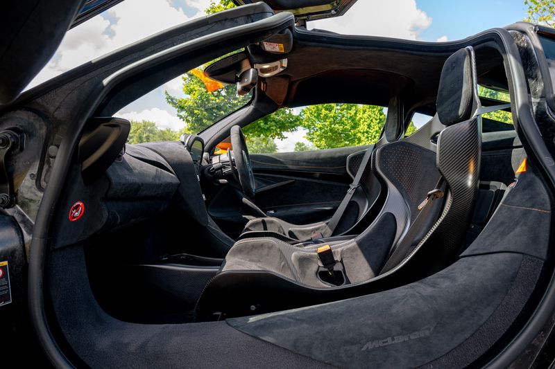 McLaren 765 LT