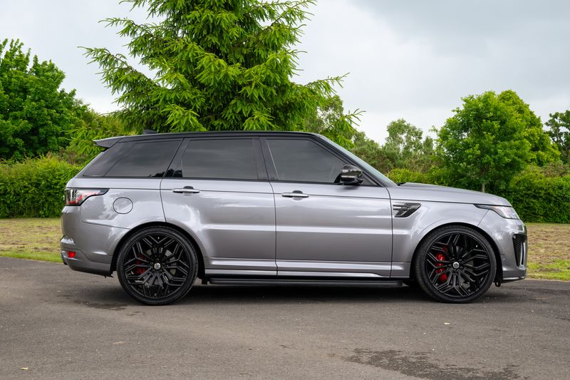 Range Rover Sport SVR