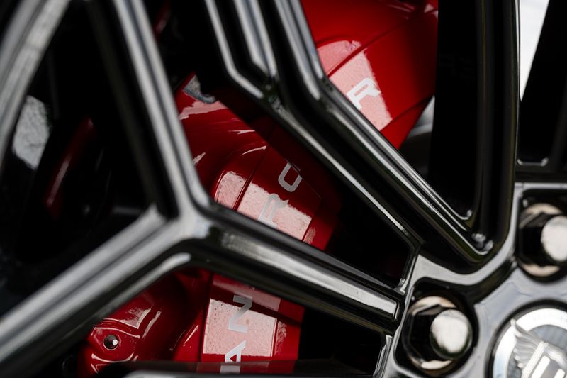 Range Rover Sport SVR