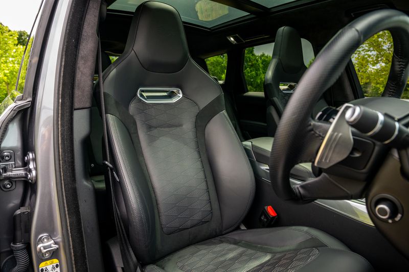 Range Rover Sport SVR