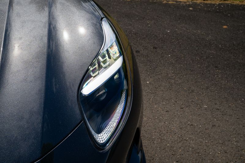 Aston Martin  DB12 Auto