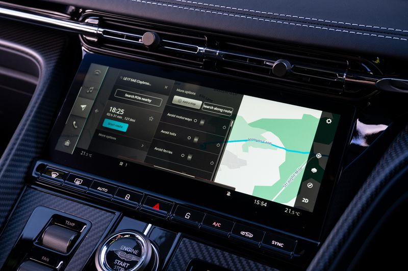 Aston Martin  DB12 Auto