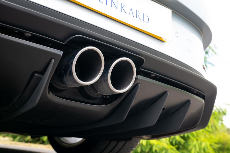 Porsche 911 (992) GT3 Touring