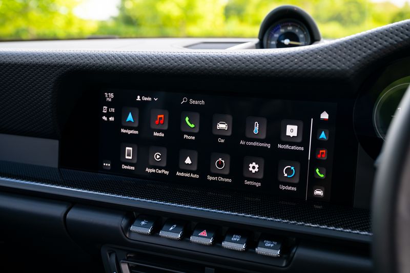 Porsche 911 (992) GT3 Touring