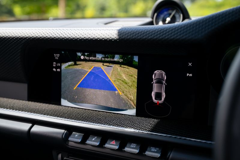 Porsche 911 (992) GT3 Touring