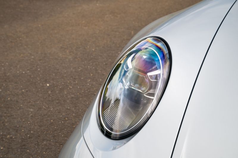 Porsche 911 (992) GT3 Touring