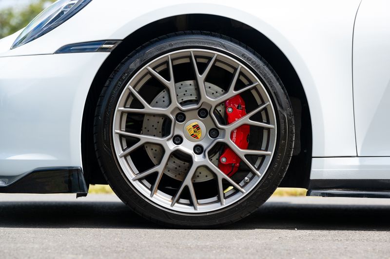 Porsche 911 (992) Carrera S PDK