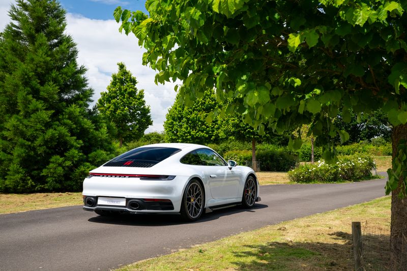 Porsche 911 (992) Carrera S PDK