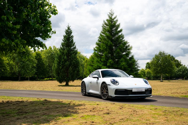 Porsche 911 (992) Carrera S PDK