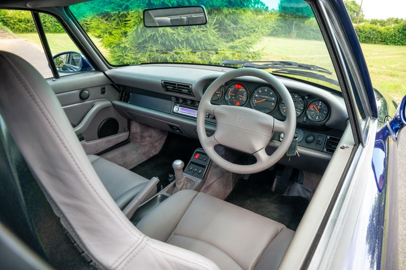 1995 Porsche 911 (993) Carrera 4