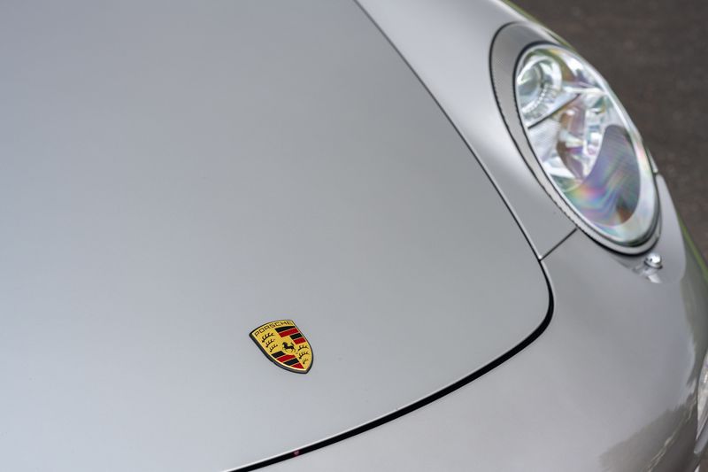 Porsche 911(997.2) GTS Coupe (Manual)