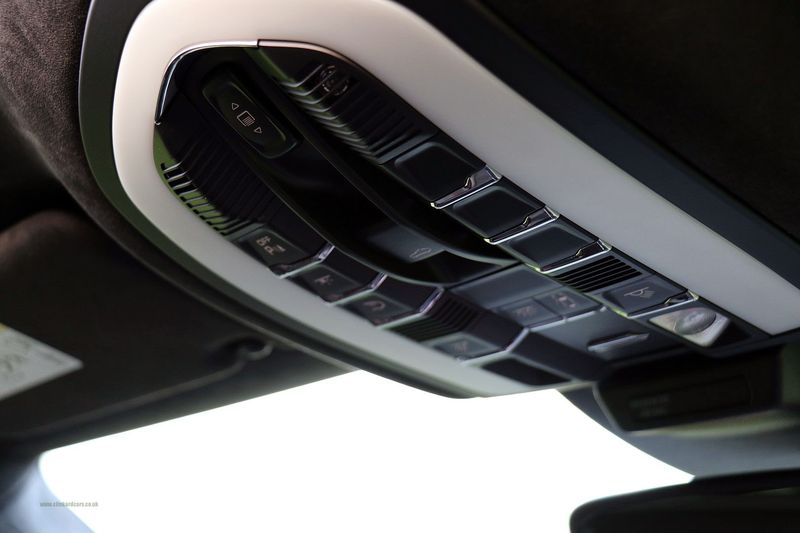 Porsche Macan Turbo Exclusive Performance - One Owner FPSH