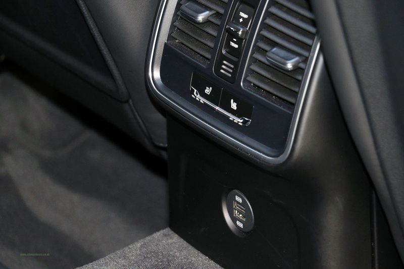 Porsche Macan Turbo Exclusive Performance - One Owner FPSH