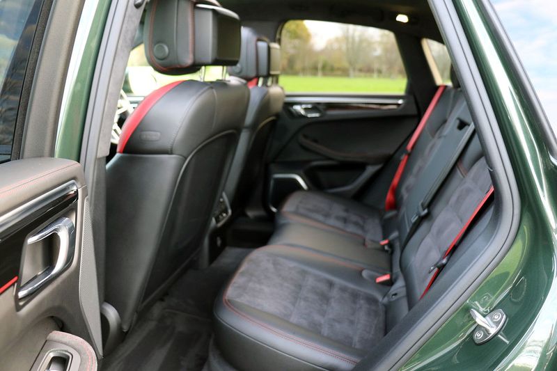 Porsche Macan Turbo Exclusive Performance - One Owner FPSH