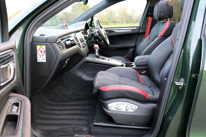 Porsche Macan Turbo Exclusive Performance - One Owner FPSH