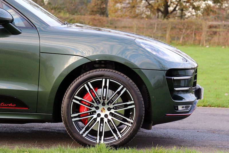 Porsche Macan Turbo Exclusive Performance - One Owner FPSH