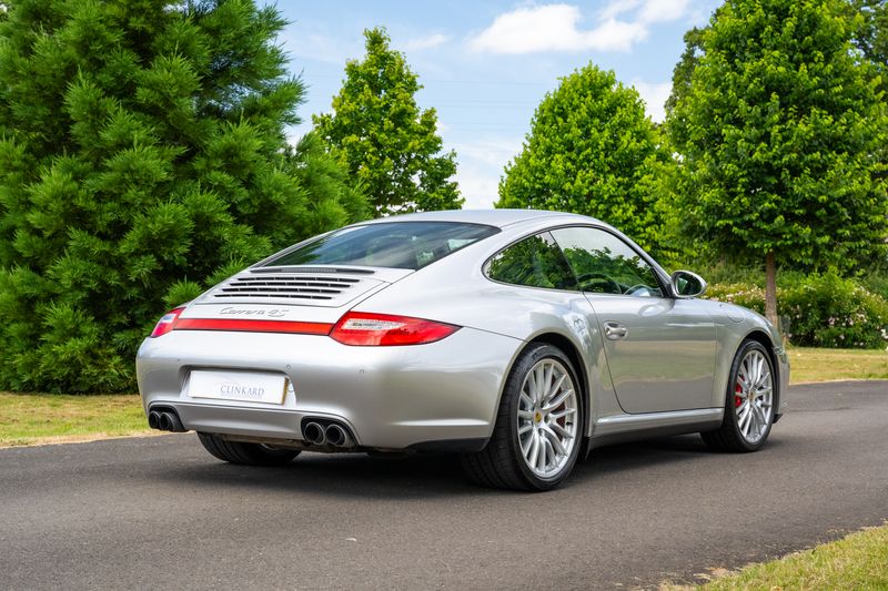 Porsche 911 (997.2) Carrera 4S Coupe (Manual)