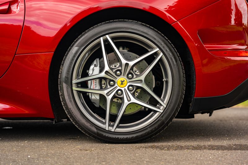 Ferrari California T V8 F1 DCT