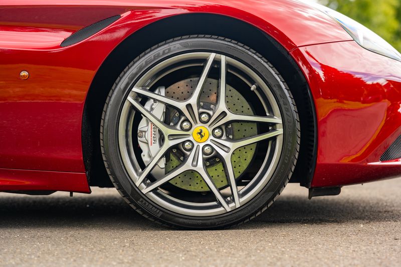 Ferrari California T V8 F1 DCT