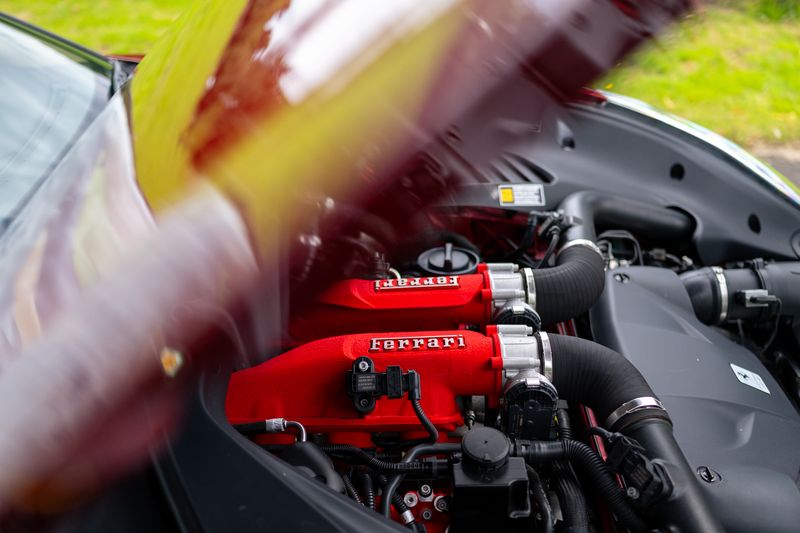 Ferrari California T V8 F1 DCT