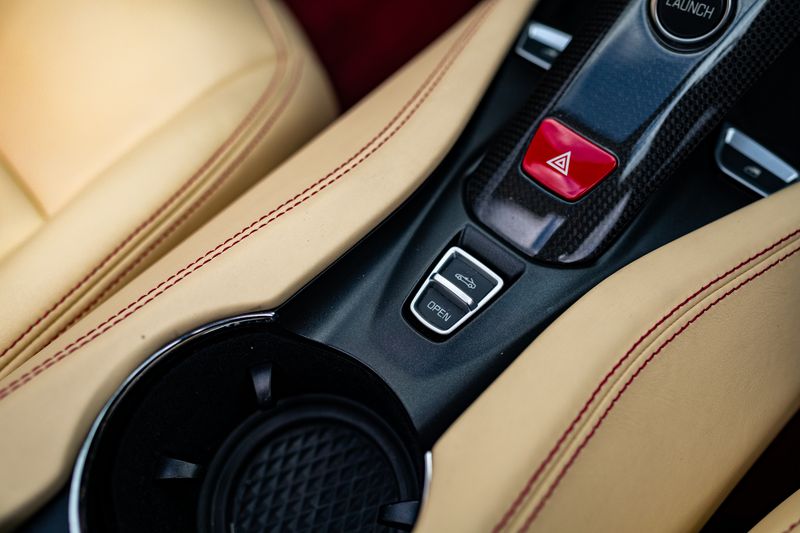 Ferrari California T V8 F1 DCT