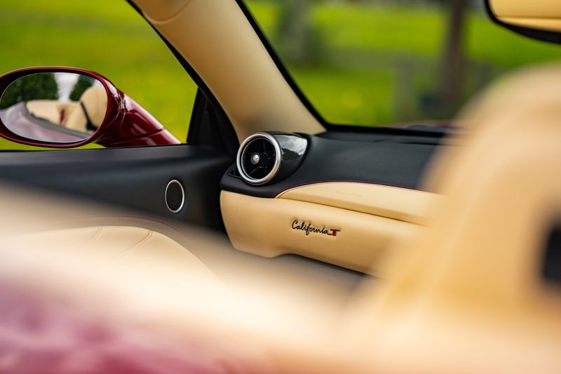 Ferrari California T V8 F1 DCT