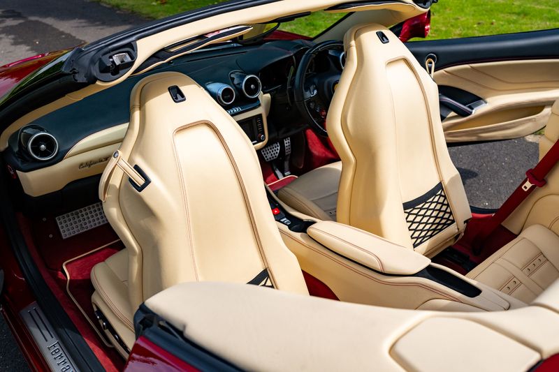 Ferrari California T V8 F1 DCT