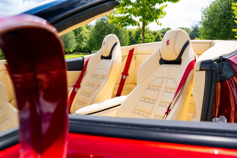 Ferrari California T V8 F1 DCT