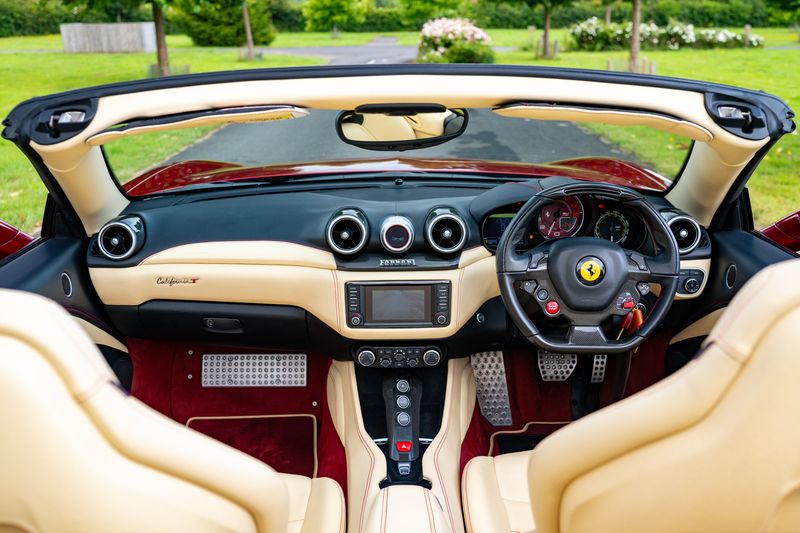 Ferrari California T V8 F1 DCT
