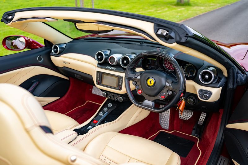 Ferrari California T V8 F1 DCT