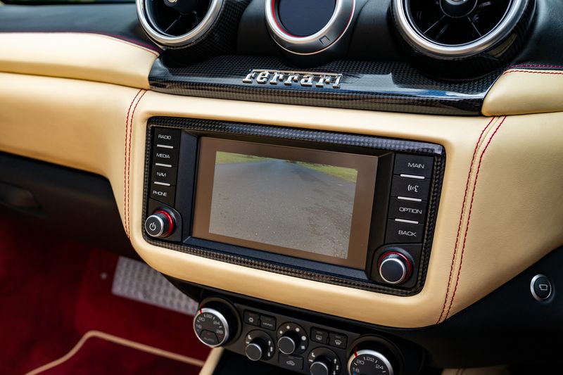 Ferrari California T V8 F1 DCT